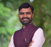 Dr. SIDDHESH R VORA