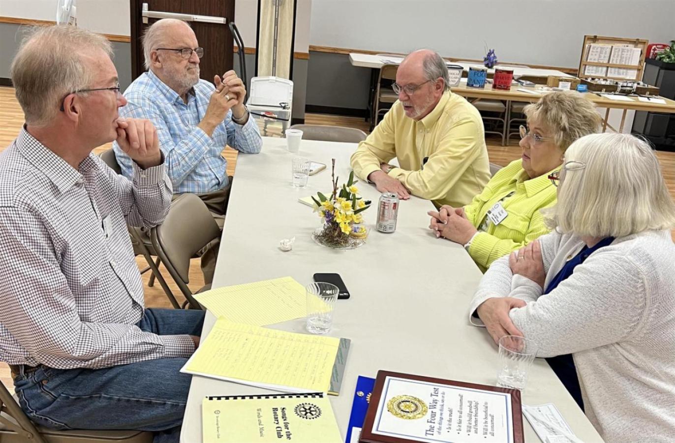 Club Meeting ParticipationClub AEvery member gets two minutes to share ideas.Club BOnly se... - image 2